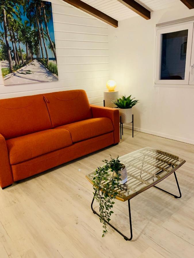 Somptueux Duplex Sur La Route Des Plages Sainte-Anne Exteriör bild